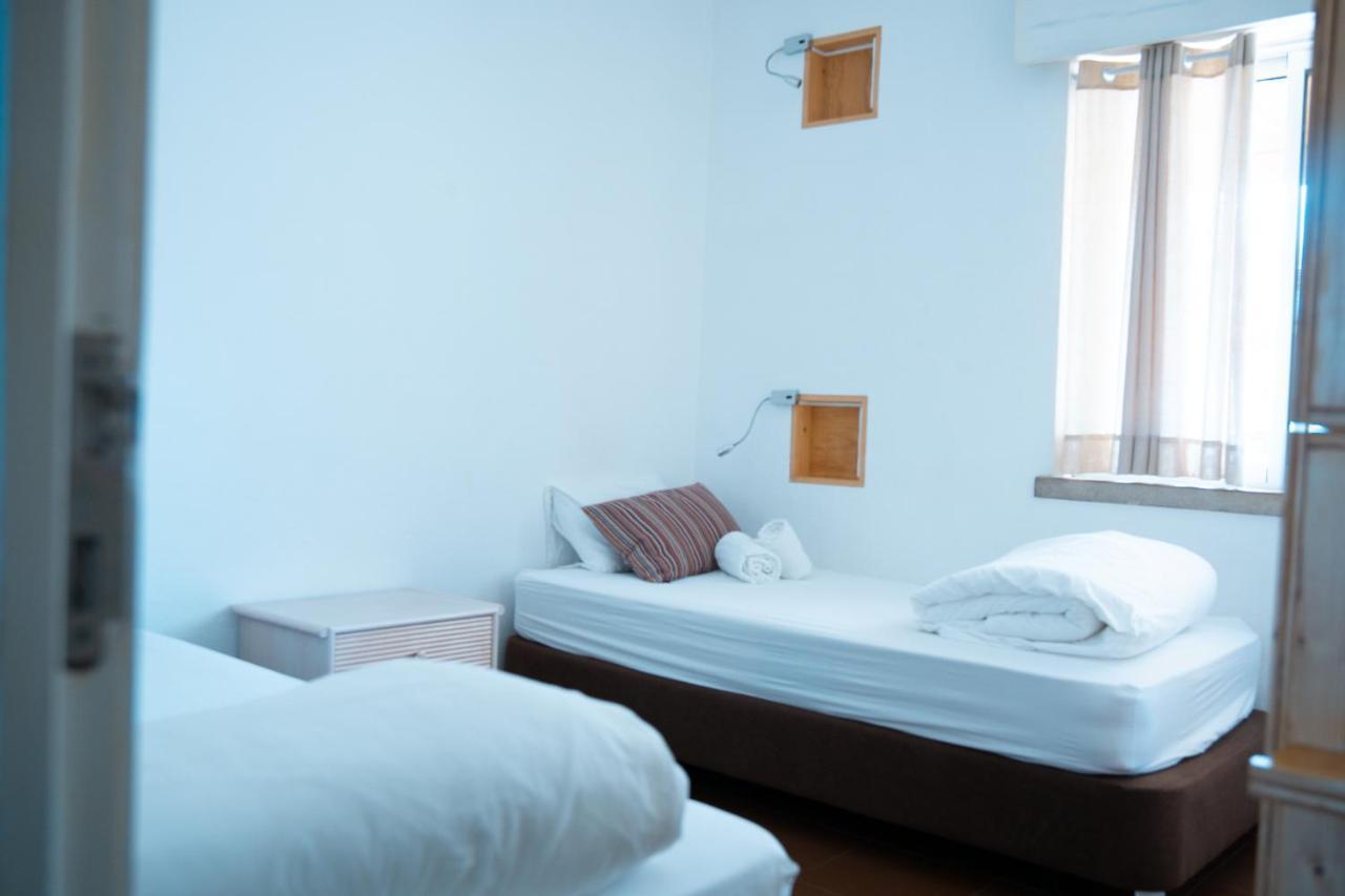 Wax Hostel فارو المظهر الخارجي الصورة
